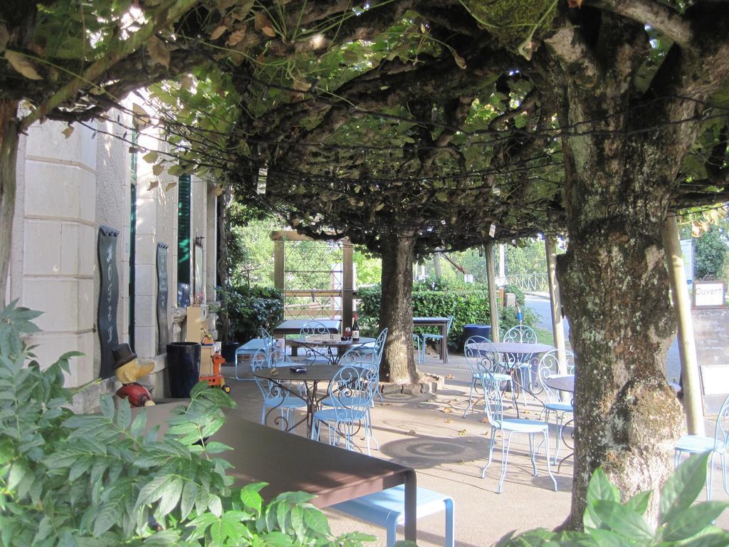 Auberge Magnette Audes ภายนอก รูปภาพ